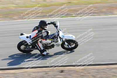 media/Feb-05-2023-Classic Track Day (Sun) [[c35aca4a42]]/Group 2/session 1 turn 9/